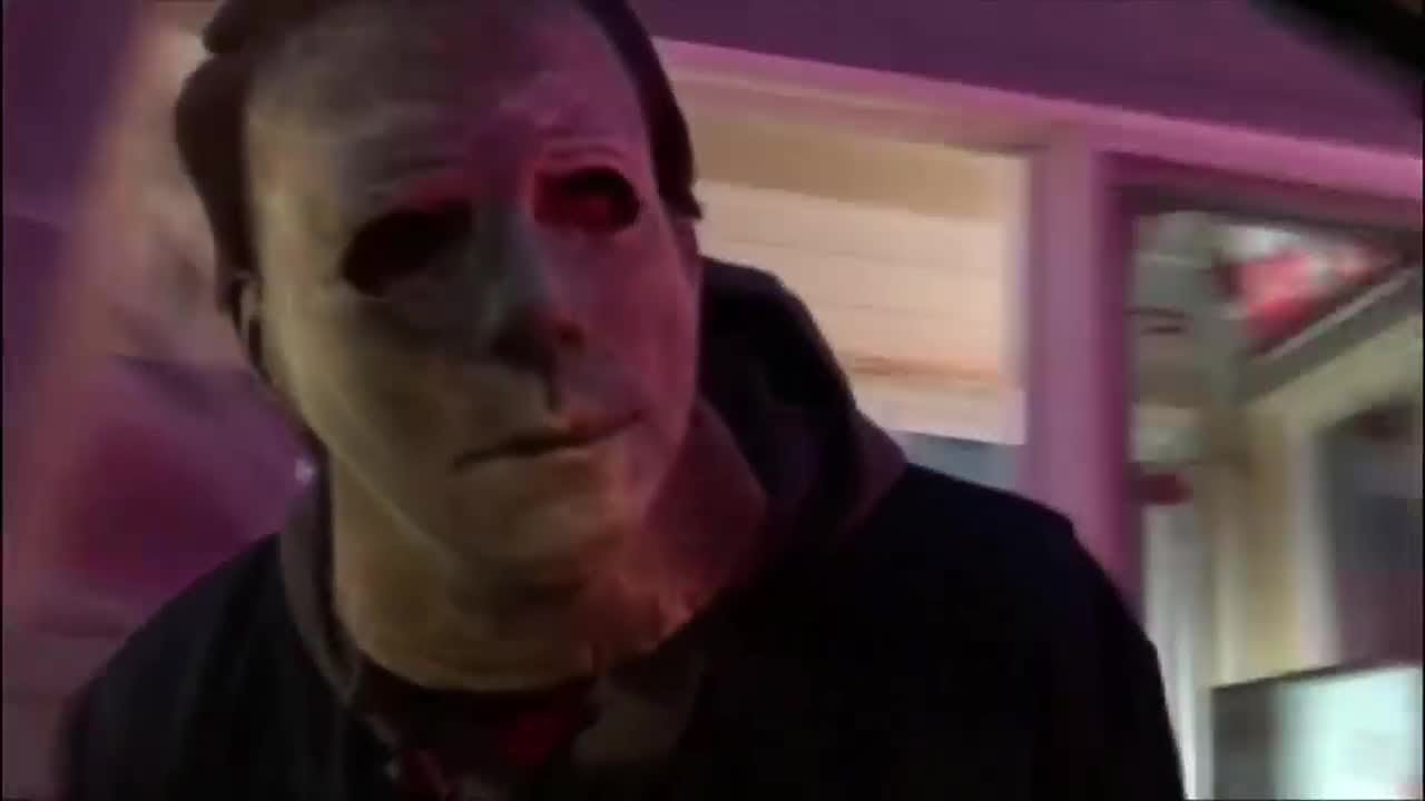 Wasilla High basketball hosts ‘Tunnel of Terror’ car wash