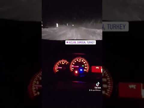 Karda araba snap gece #ünalturan #kar #snap #trend #arabasnapleri #dacia #duster #tiktok #dağlar