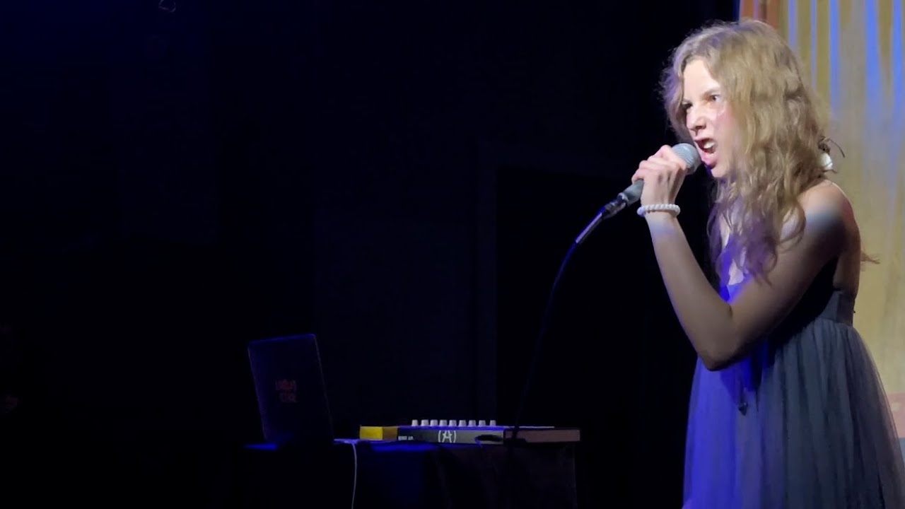 МС Улыбочка  - Вьетнамское кафе [