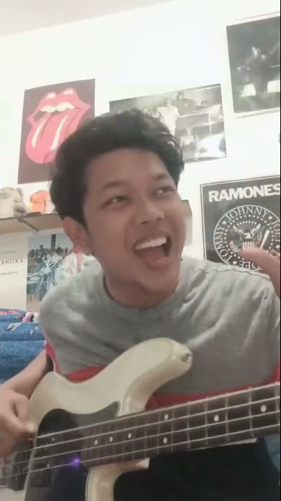 Bayu skak nyanyi lagu pop punk asli heboh banget