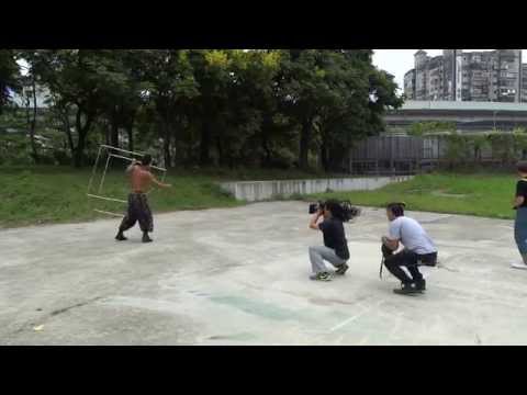 Asian people show up & 趙敦毅