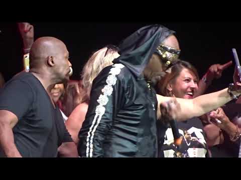 Mc Hammer - U Can't Touch This - Live Hammer's House Party 892019