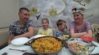 МУКБАНГ САМЫЙ ВКУСНЫЙ ПЛОВ ОТ Настенки) / MUKBANG IS THE MOST DELICIOUS PILAF