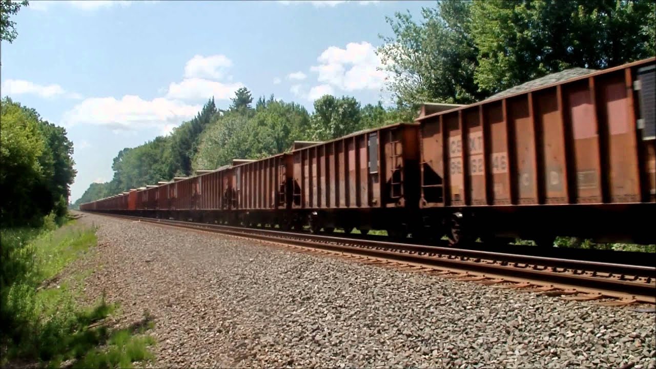 CSX Trains on the Selkirk Subdivision in Guilderland New York 7/9/11