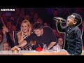 Golden Buzzer : Judges and audience crawl when they heard child&#39;s voice singing the song