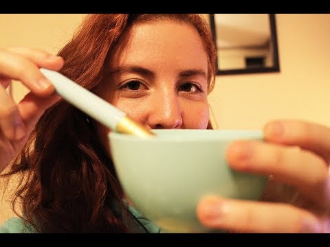 🇲🇽ASMR ROLEPLAY Español 🇲🇽| APLICANDOTE UNA MASCARILLA FACIAL (agua, toalla, crema)