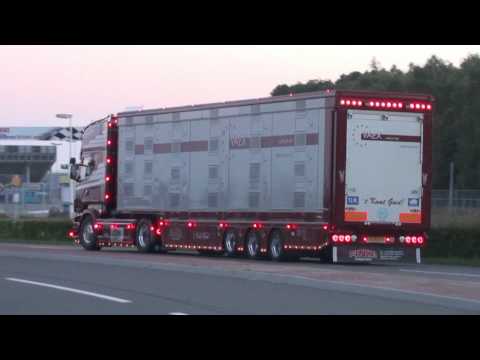 Scania R730 en T620 van VAEX veetransport bij Truckfestival 2012