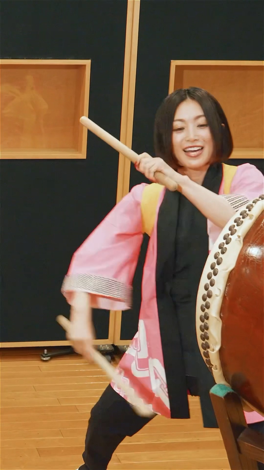 酒井法子「のりピー音頭（法子バージョン）」 - YouTube