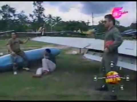 Marvin Espinal, video parodia peliculas de los 80s, promocional de concierto