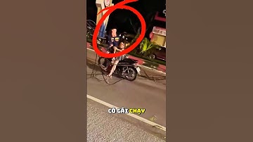 Cô gái chạy xe không chú ý, lao thẳng vào dây điện giữa đường #shortvideo