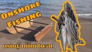 Pangingisda sa Tabing Dagat | Traditional Sea Shore Fishing Method mini boat