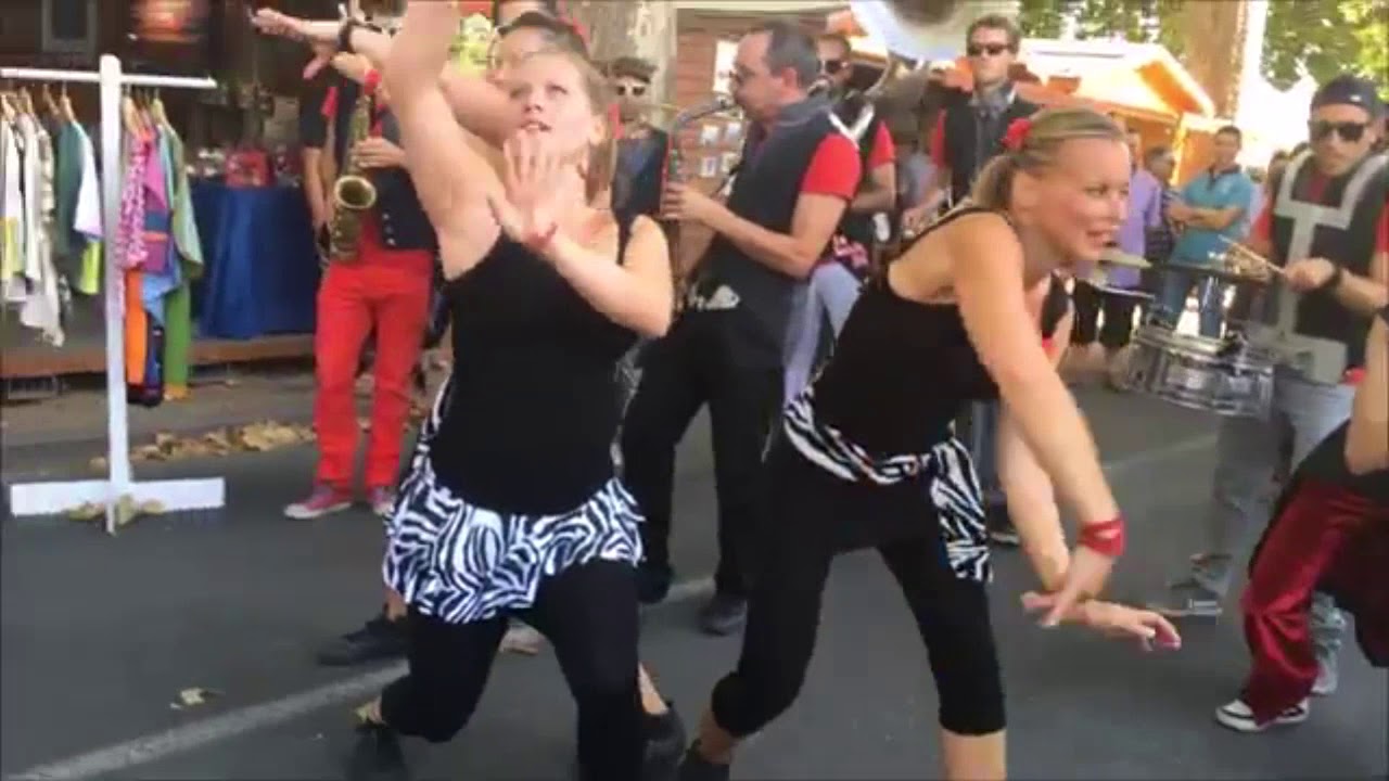 LA BANDA JUL et Danse Afro Kunk (fanfare Funk Jazz Groove New-Orleans)