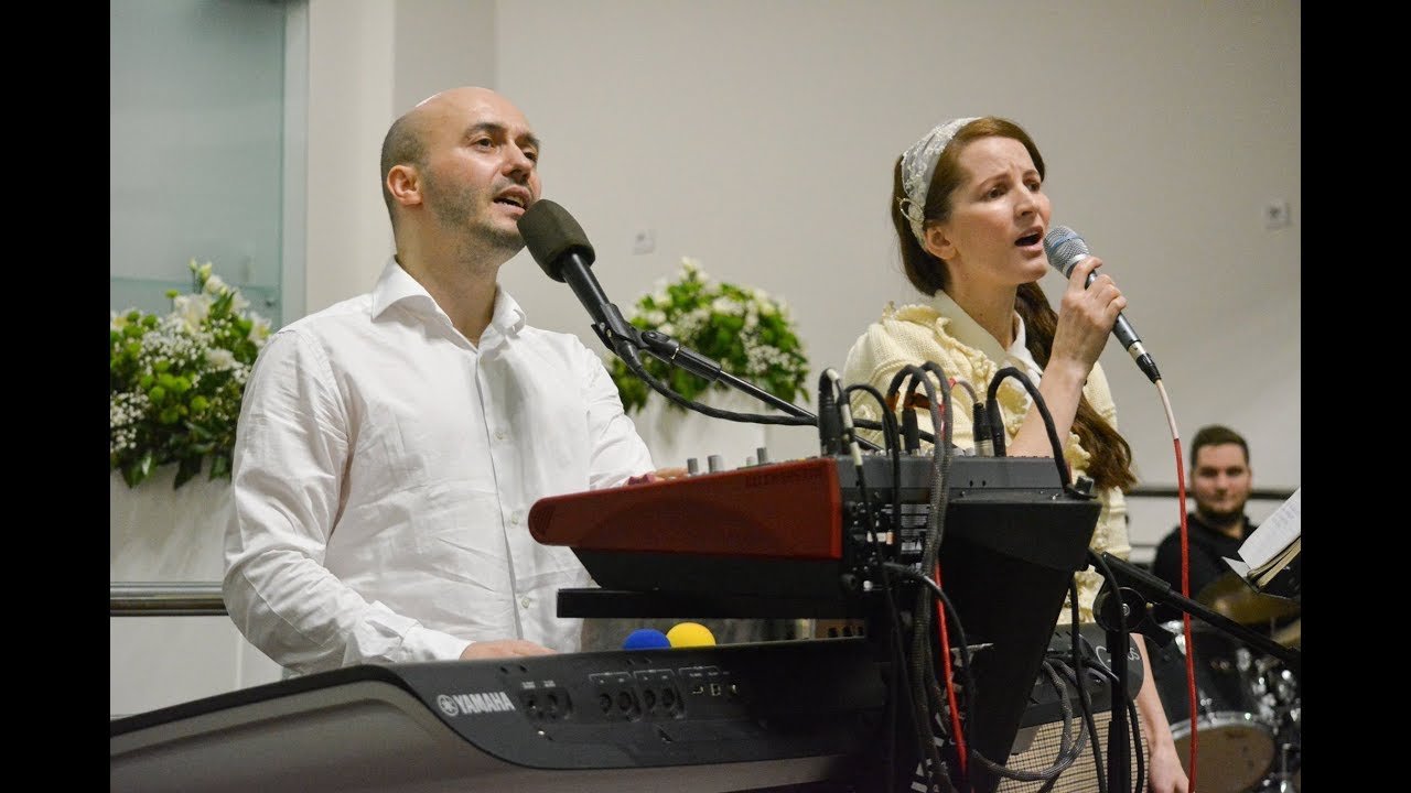 Sorin si Daniela Piu - Ne apropiem de vesnicii