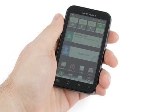 Video: Differenza Tra Android Motorola Defy E Android Samsung Galaxy S