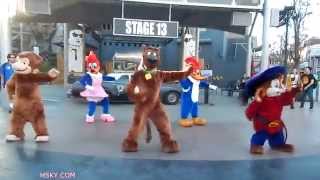 V Hsky 2014 Come Dance With Cute Characters At Universal Studios Hollywood Hd