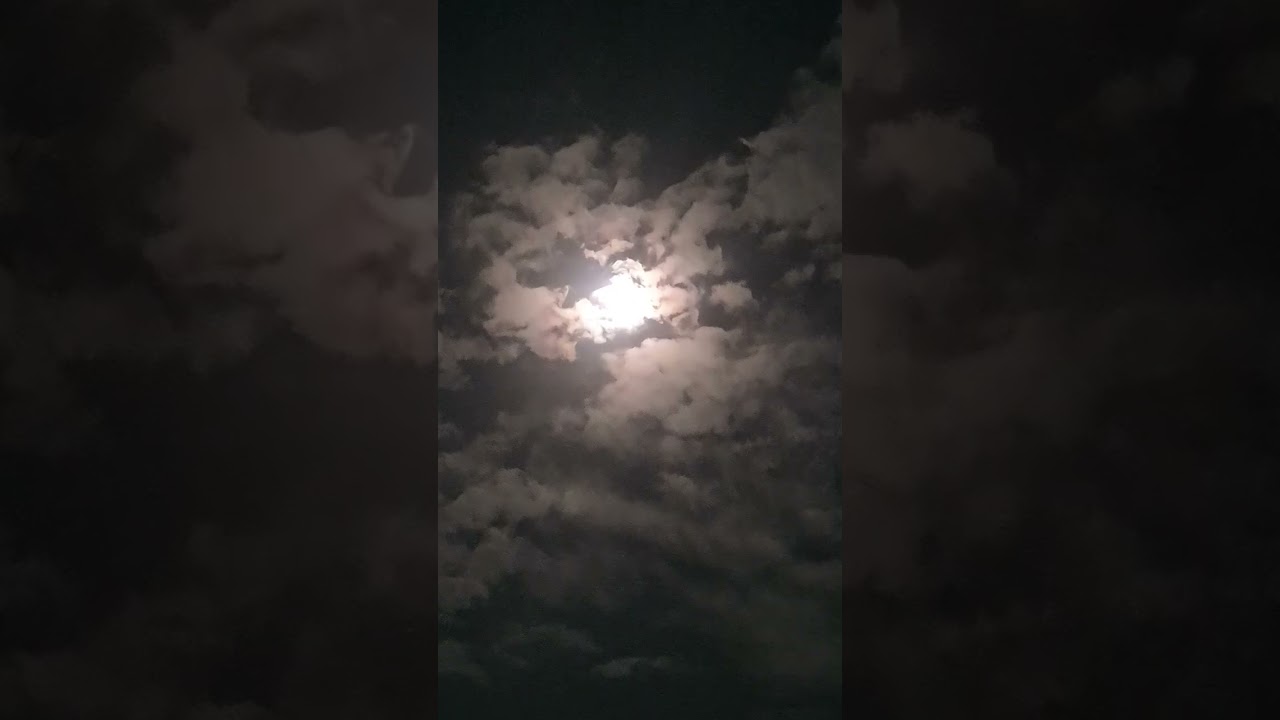 chanda mama🌛 #shorts #youtubeshorts moon short video