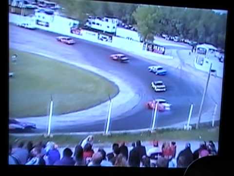 Slinger Super Speedway Crashes Volume 2
