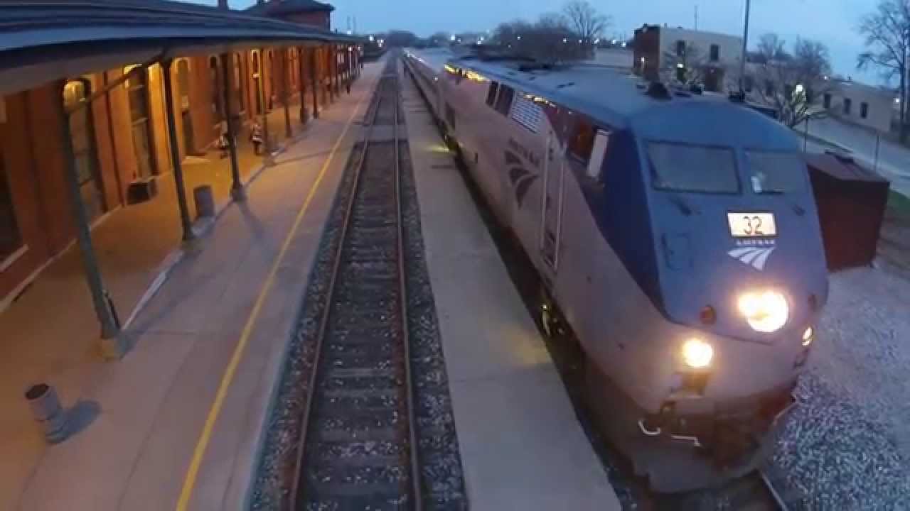 DJI Phantom 2 Vision - Amtrak Train - DJI Phantom 2 Vision - Amtrak Train
