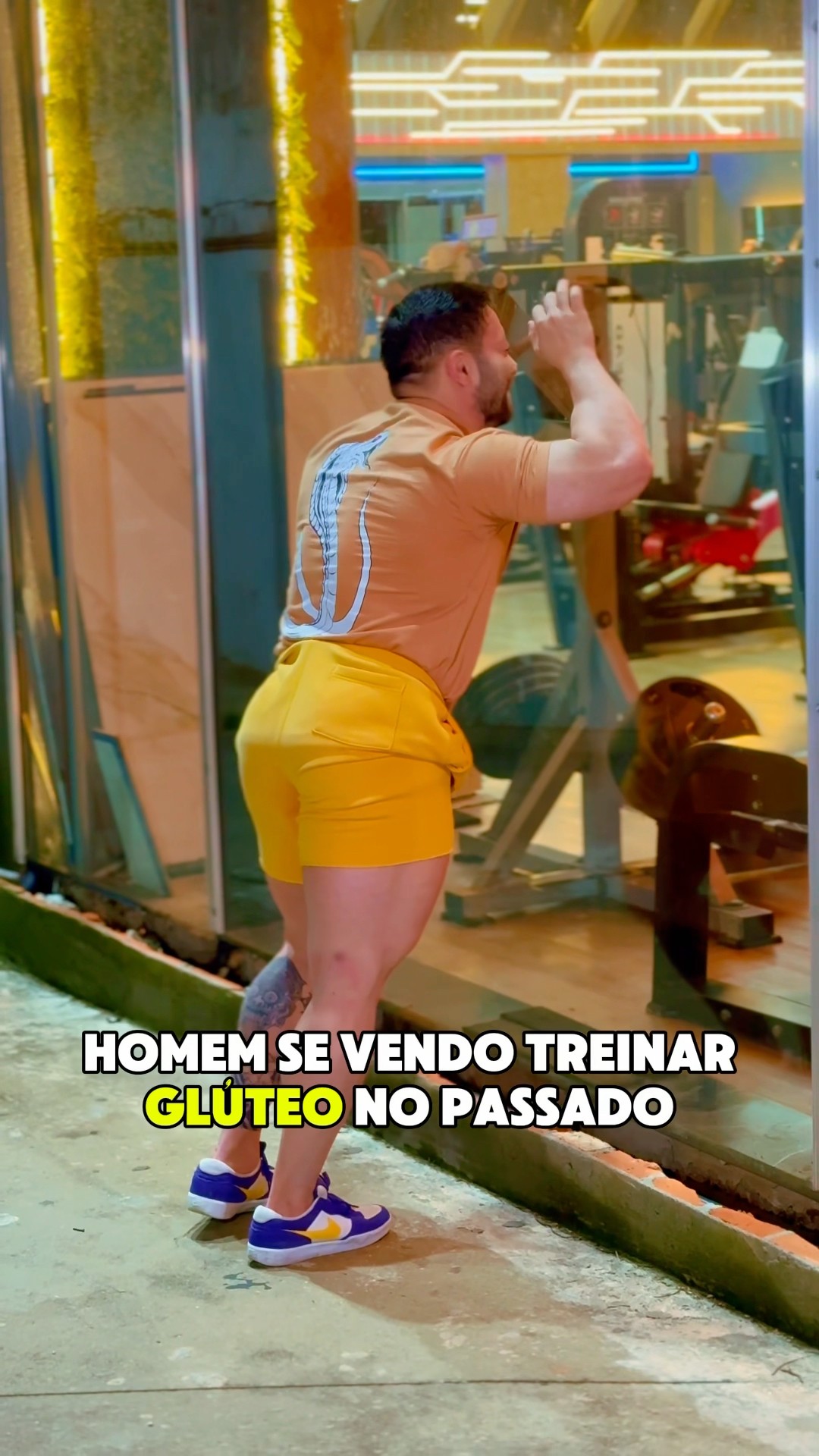 Por isso que não treino glúteos
