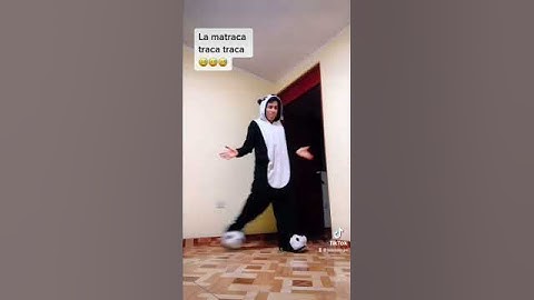 ¿Sabes como bailar la matraca traca traca? 😅😅😅 #shorts