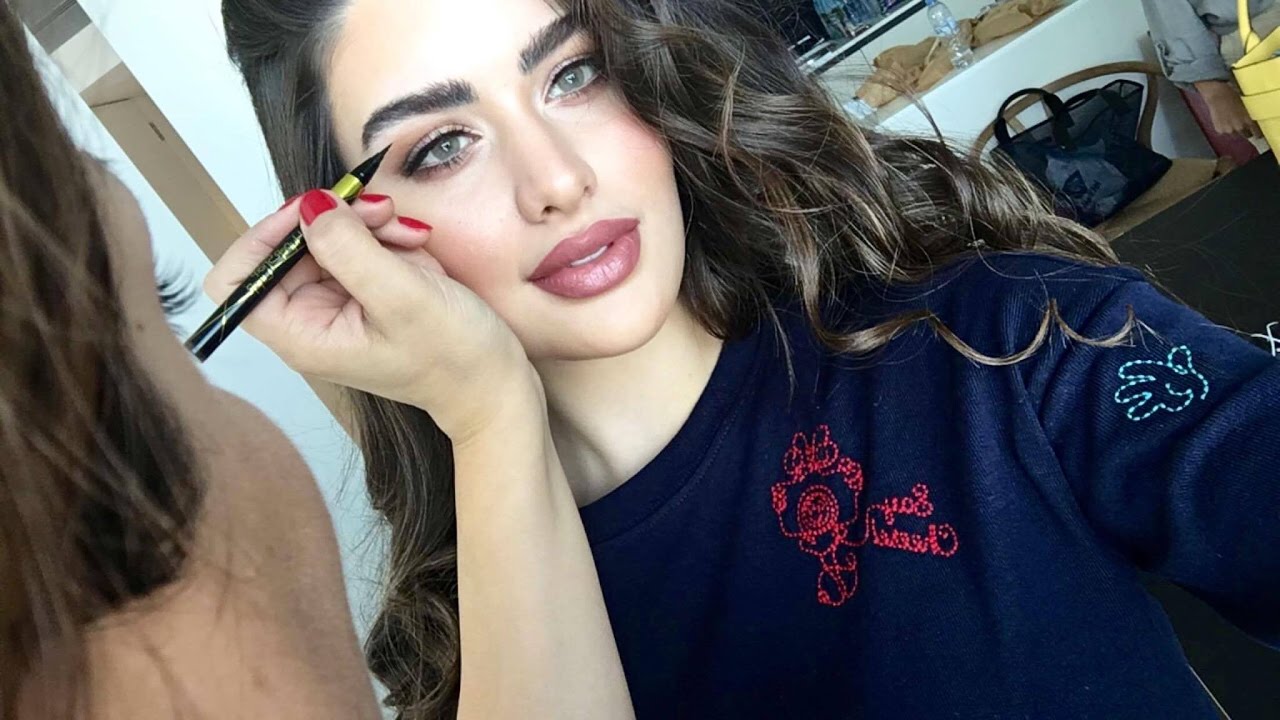 ‫شاهدوا ميك آب روان بن حسين اليومي ٢٠١٧ في جلسة تصوير بلوك روووعة‬‎ - YouTube