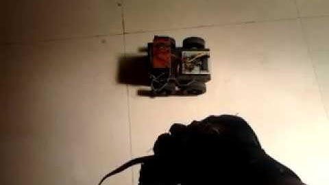 Multicontrol Robot - Control by Acclerometer (8051projects.net)