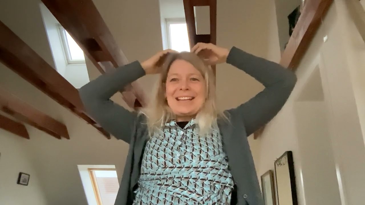 Tivoli sangen, hvor der bliver sunget på vokaler ved tonetrappen