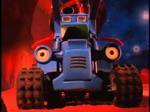 Construction site jim henson community diggs. Джим хэнсон маппет шоу. Construction site jim henson community diggs. The jim henson company logo. Jim henson.