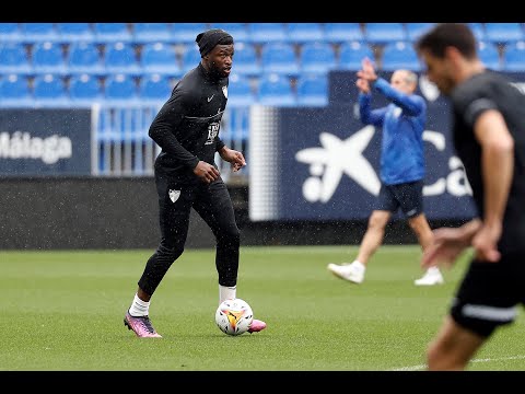 Táctica bajo la lluvia en La Rosaleda