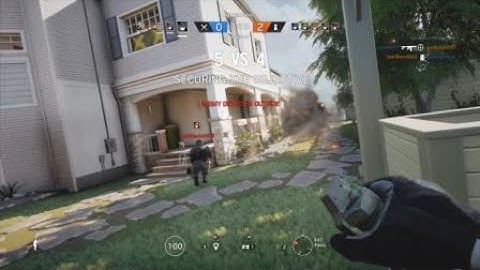 Making friends with the enemy team! - Rainbow Six Seige