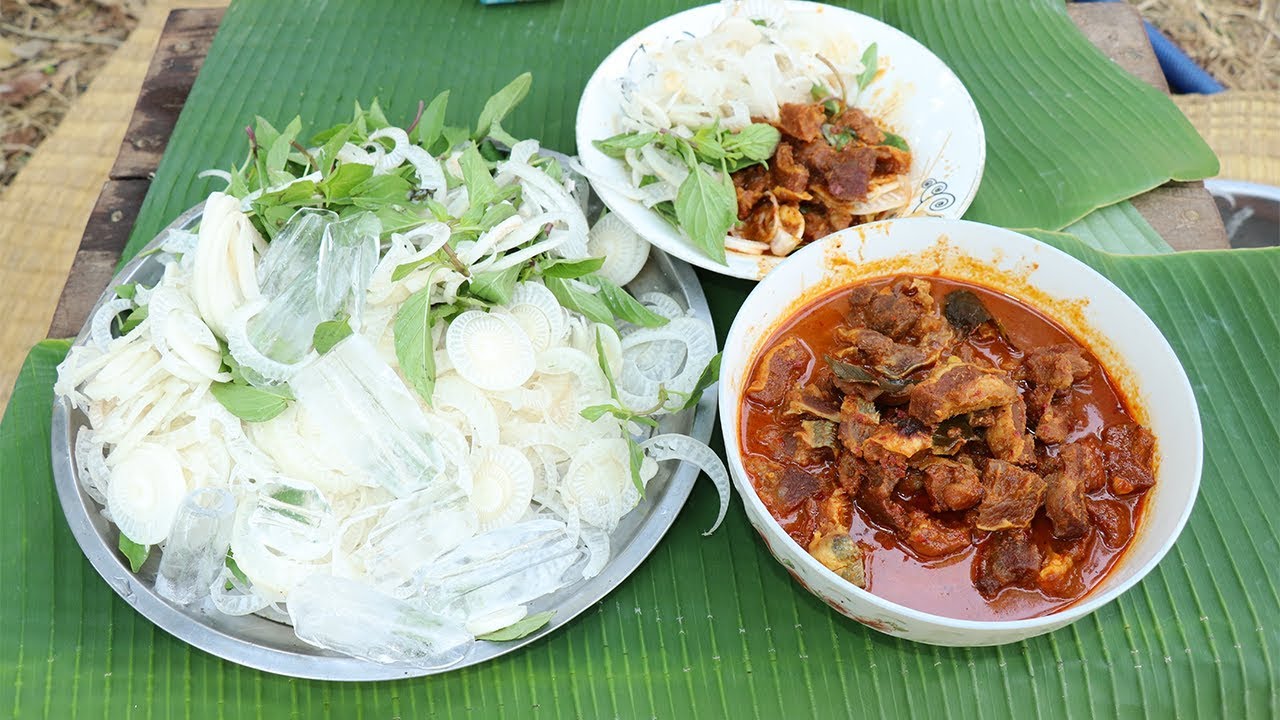 Awesome Cooking Curry Beef With Banana Tree Recipe - Beef Curry Cooking ...