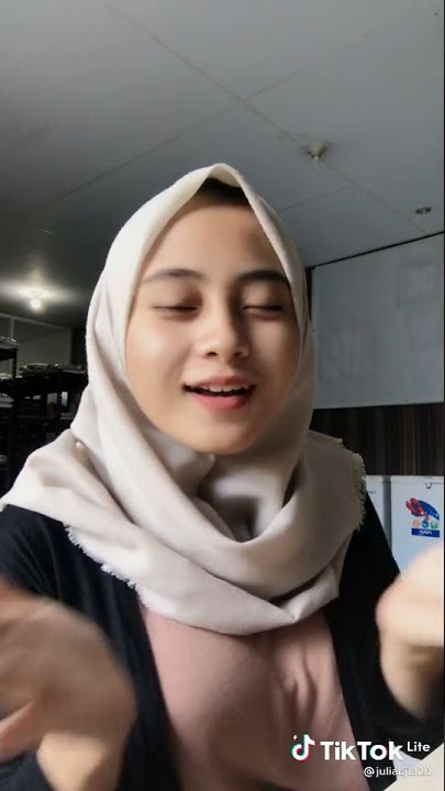 jilbab tiktok @juliaujul