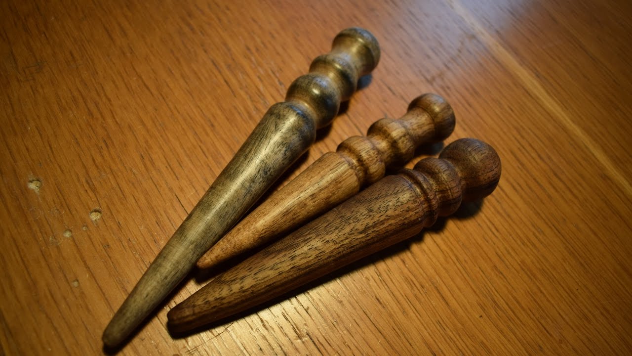 Wood working - Turning Leather Burnishing Tools out of Walnut 