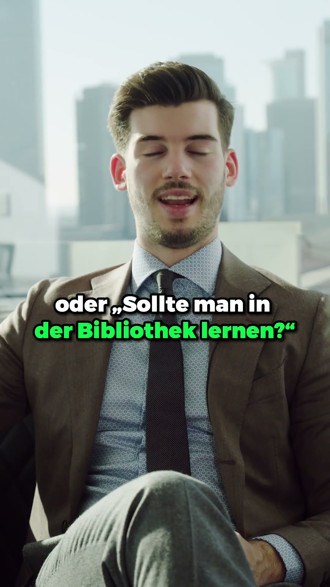 Bibliothek Ambiente: Kaminfeuer mit Regen- und Windgeräuschen (4K UHD)