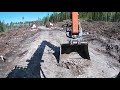 Metsätien tasailua. Hitachi 130