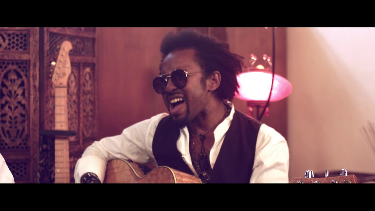 QUEEN-AEROSMITH - Somebody to love/ Crying  (TOM ROSS &The Rock'Heart Band Cover)