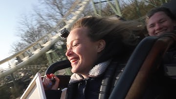 Tess Milne in de Python - Paniekportret - Efteling