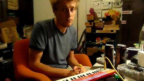 :wrongbot: Circuit Bent Casio SA-9