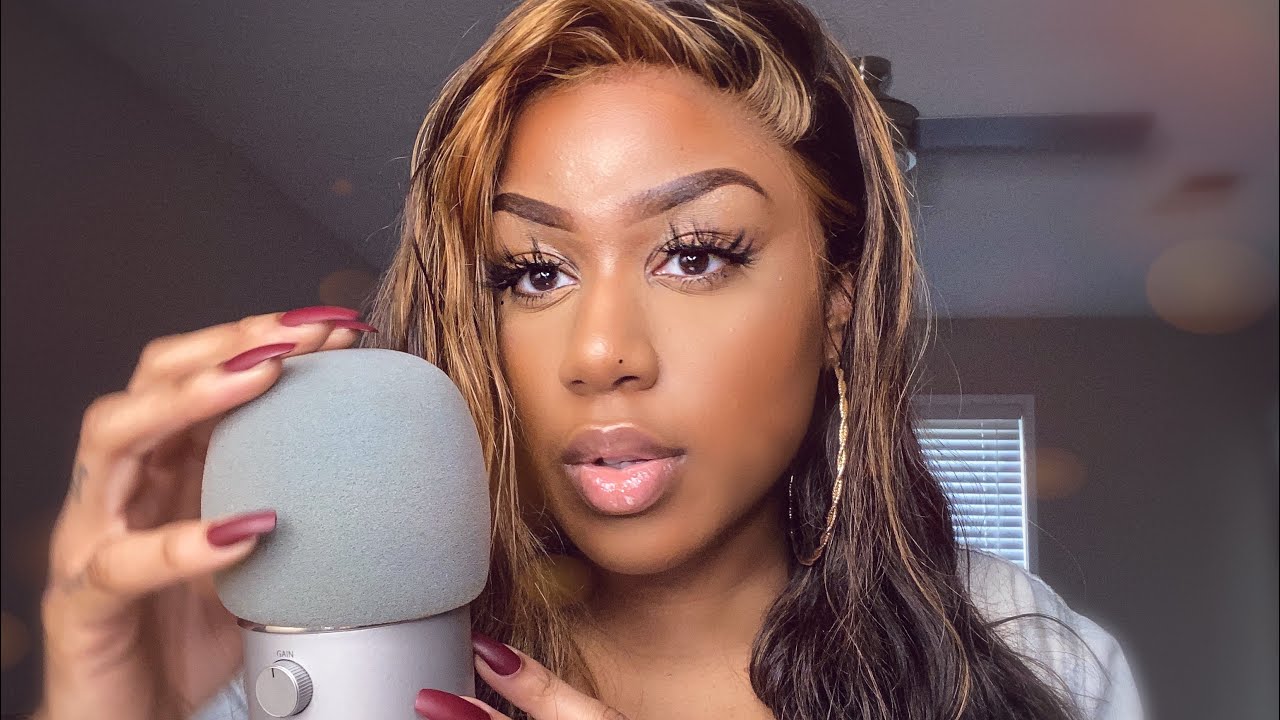 ASMR | Doing My Makeup (Tapping, Ramble, Whispers)