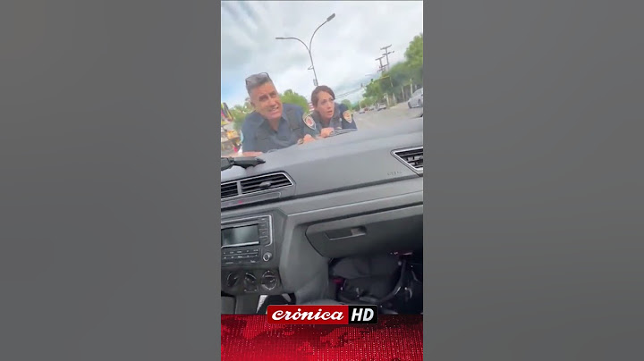 Un joven quiso evadir un control policial, arrastró a dos agentes con su auto y fue detenido