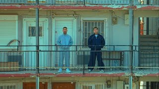 Uzi & Motive - Şarkılar Sokaklara Ait  Resimi