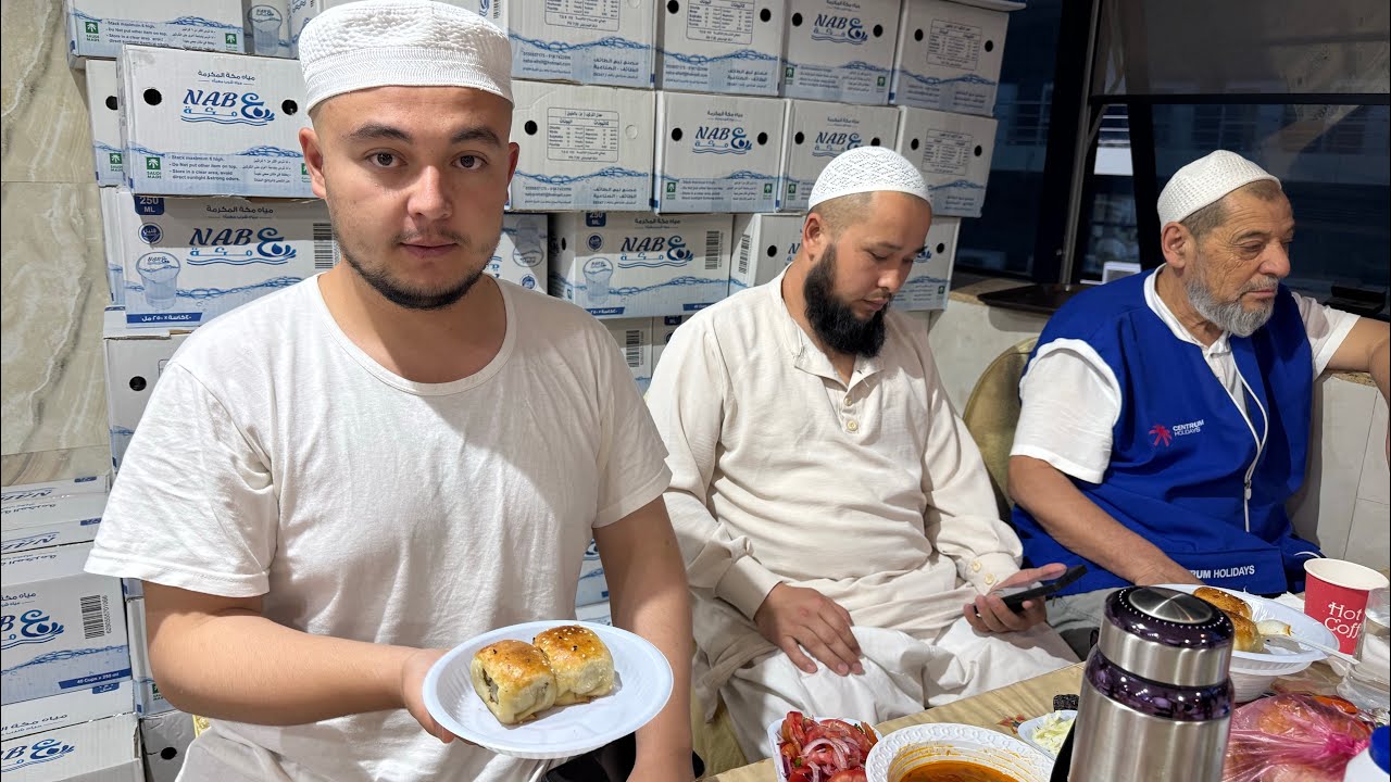 Узбеклар Маккага Киритилмайди Аёлар чидолмади