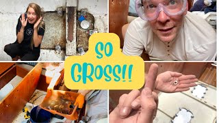 How to CLEAN your BOAT Water Tank | Hidden TREASURES (37 YEARS!) | Hallberg Rassy 352 | EP13