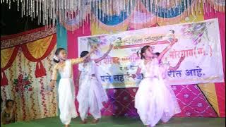 संविधानाचे पुस्तक हातात , भीमराव बसले रथात./Savidhanache pustak hatat, Bhimrao basale rathat