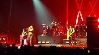 Video thumbnail of "Litfiba - Eroi nel vento - live Padova 27.04.22"