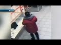 В Москве женщина украла чужой портфель, набитый деньгами