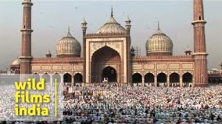 Muslims congregate for Eid Namaz at Jama Masjid of Delhi