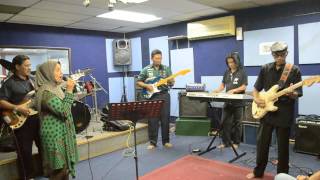 D'REUNION MENGIRINGI S.MARIAM 