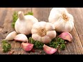 Why You Should Soak Garlic Cloves In Water Before Peeling Them!