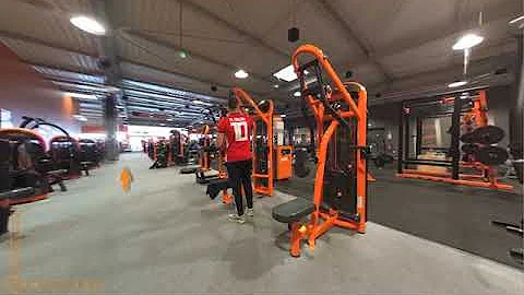 Basic Fit St-Memmie av Marc Hamet